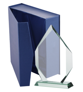 Statuetka szklana z etui G018 – 27 cm