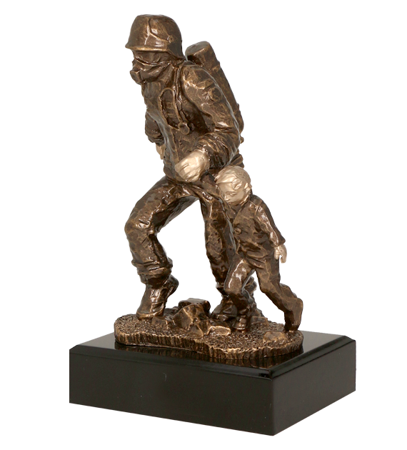 Figurka odlewana w kolorze brązu RFST2020/BR – strażactwo, strażak, 19,5 cm