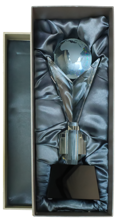 Trofeum kryształowe z etui C027 – 35 cm – zdjęcie 2