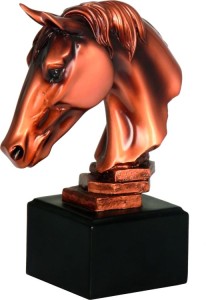 Figurka odlewana RFST2060 – jeździectwo, głowa konia, 18,5 cm – zdjęcie 3
