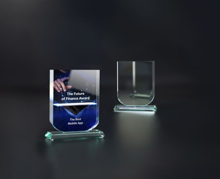 Statuetka szklana z etui G001 – 19 cm – zdjęcie 4