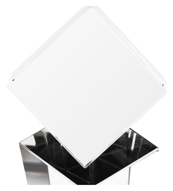 Statuetka-szklana-C004.webp